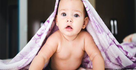 How to wash baby clothes?